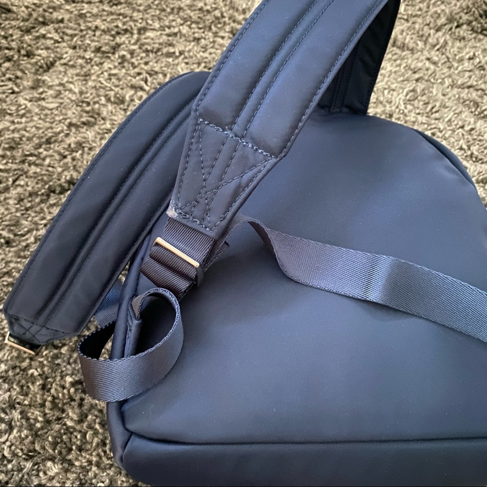 Tommy Hilfiger Navy Blue Nylon Mini Backpack - Picture 4 of 6